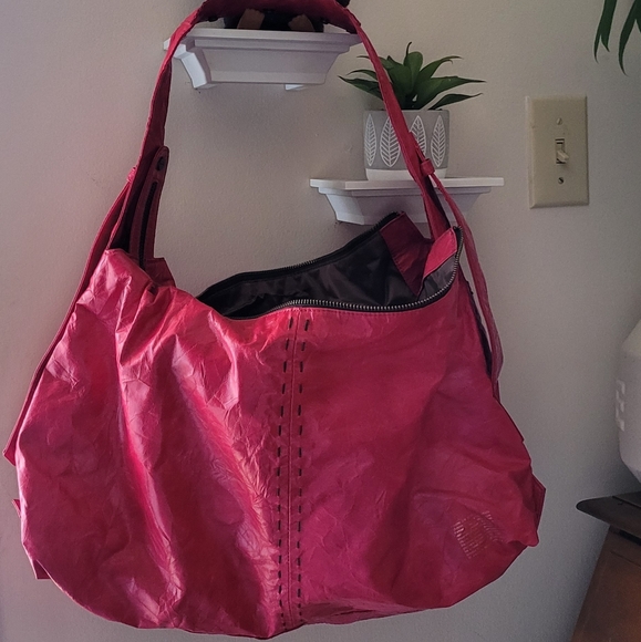 MATT & NAT Japanese HOBO style bag - Picture 3 of 7